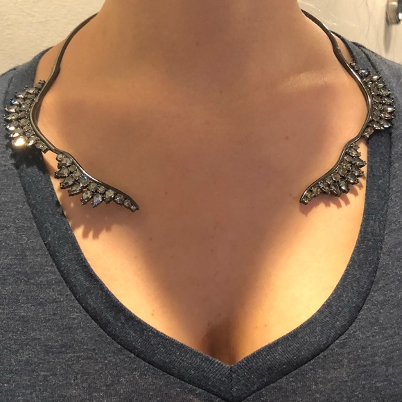 🎉HOST PICK!! Bcbg maxazria necklace - Picture 2 of 6